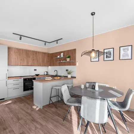 Querchus 7 With Private Pool Novigrad Istria