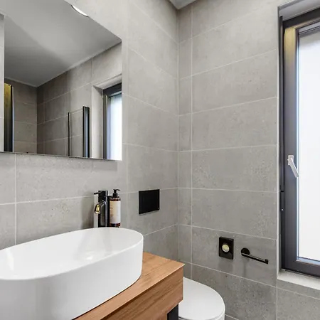 Apartment Querchus 7 With Private Pool