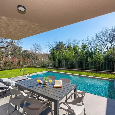 Querchus 7 With Private Pool Apartamento *